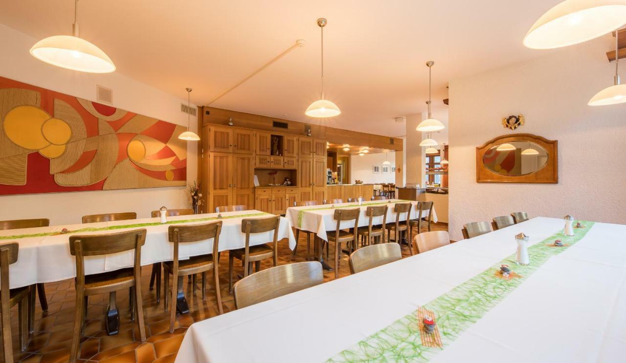 Gaestehaus St. Ursula Brig Ngoại thất bức ảnh