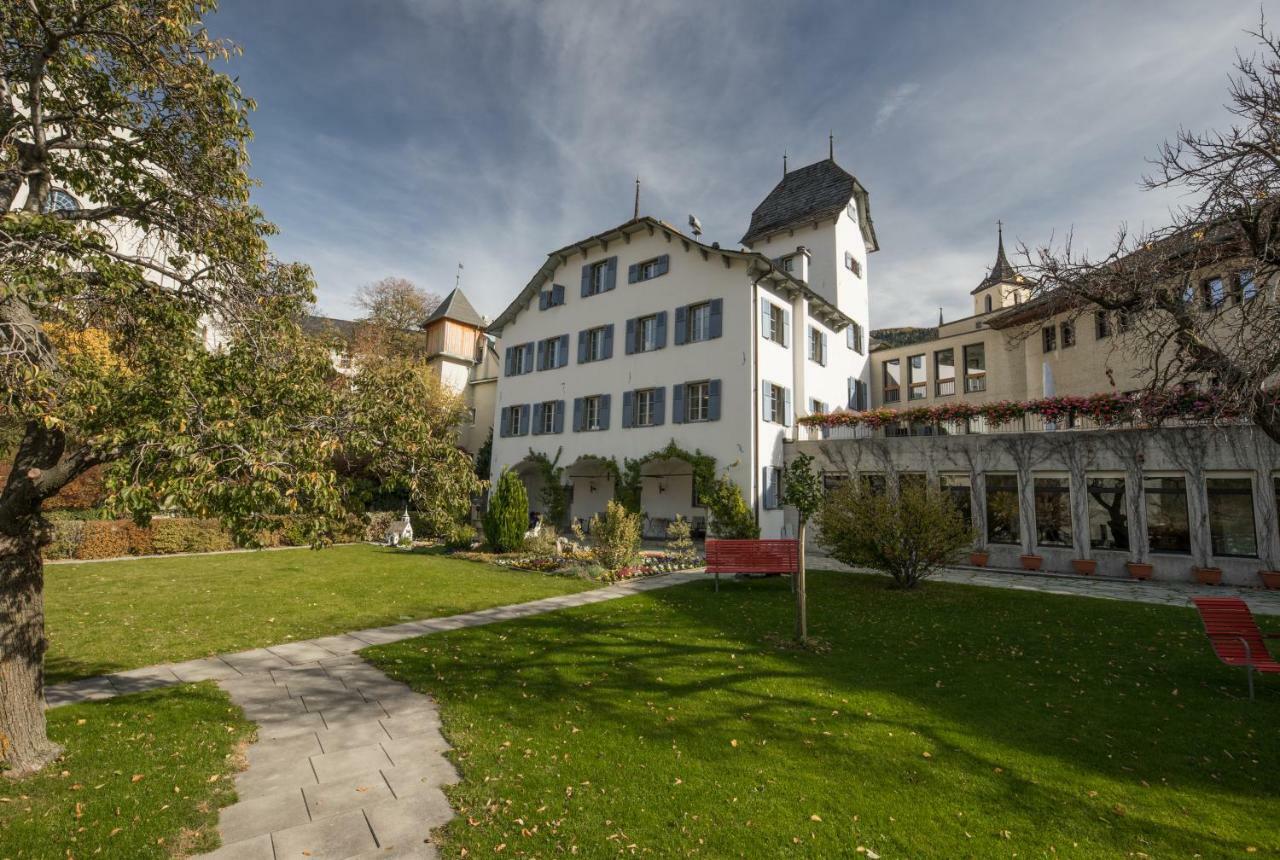Gaestehaus St. Ursula Brig Ngoại thất bức ảnh