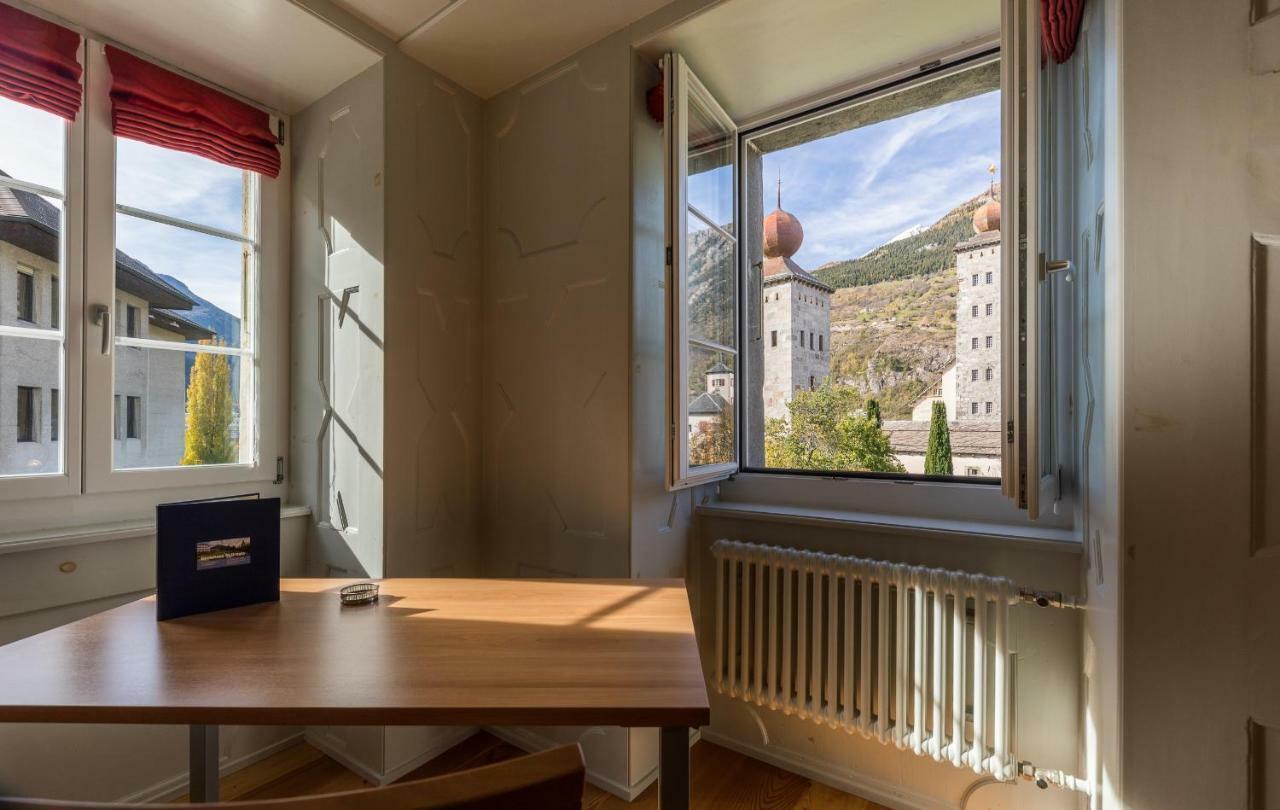 Gaestehaus St. Ursula Brig Ngoại thất bức ảnh
